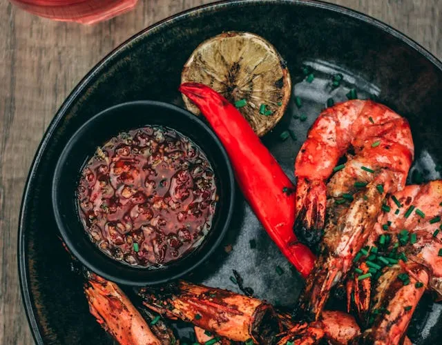 Asya’nın Hafif Lezzeti: Protein Dolu Karidesli Noodle