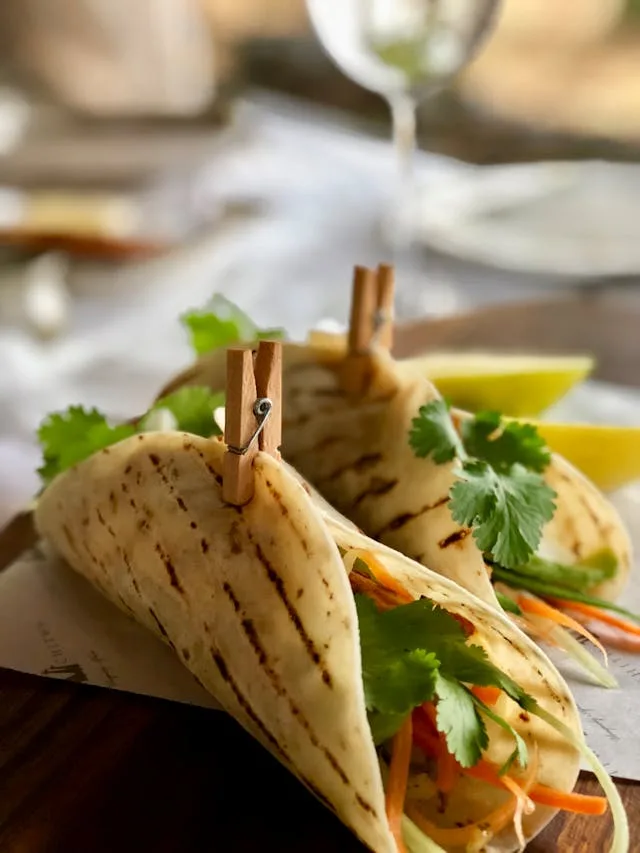 Enerji Dolu Sabahlar İçin Hızlı Protein Rulosu